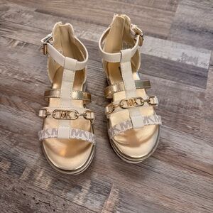 Michael Kors Girls MK Logo Sandals Gold Cream Size 10 Kids NEW